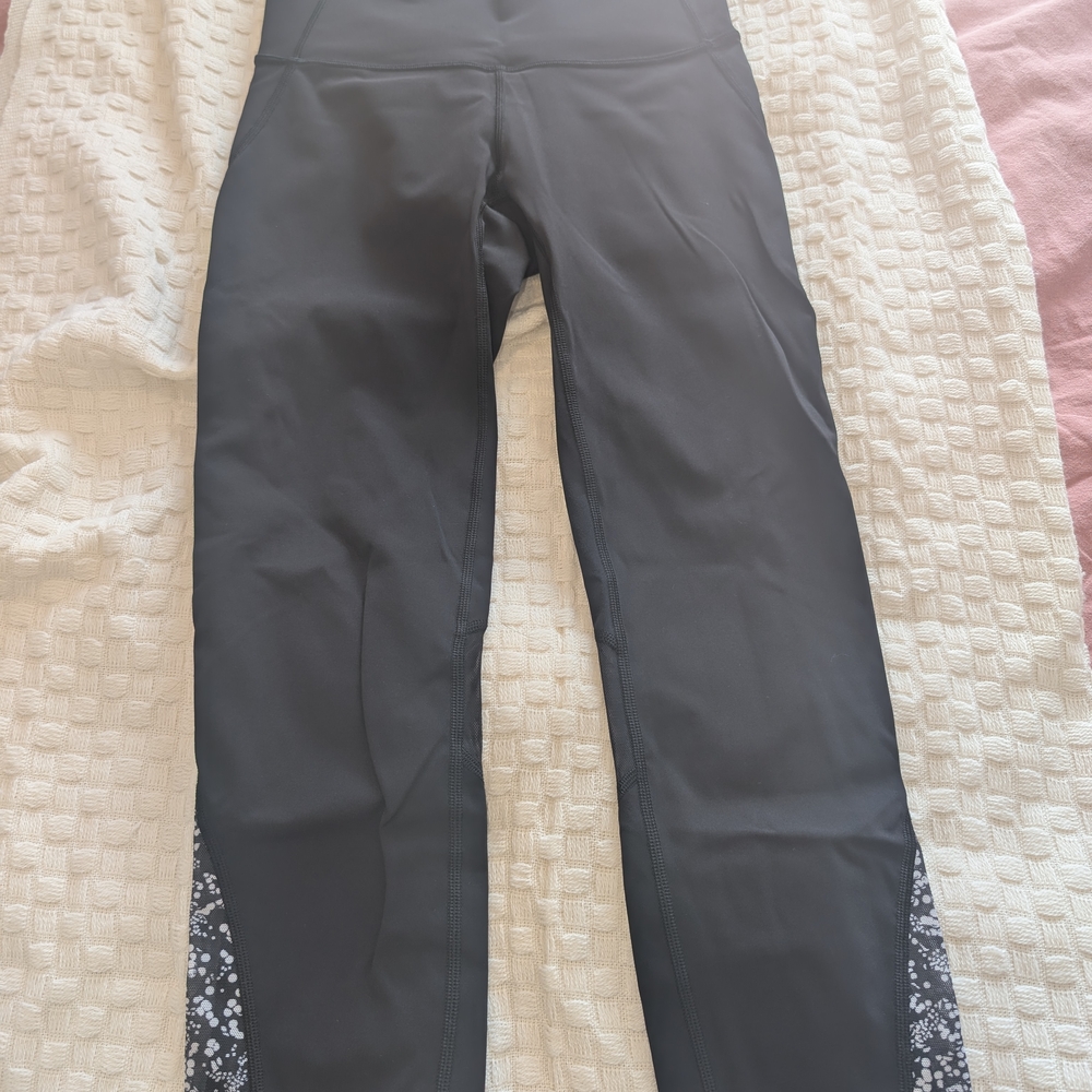 Lululemon Athletica Black Capri Leggings